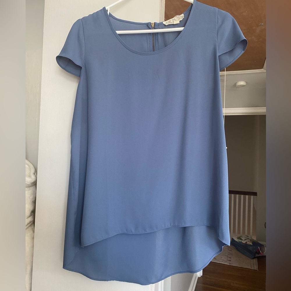 Pretty blue sheer top size M